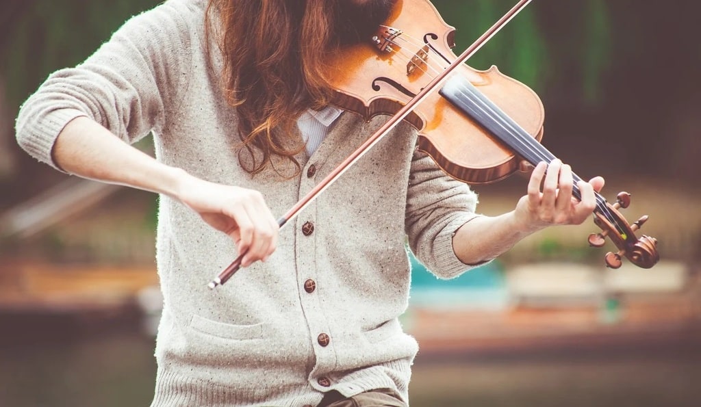 Cours de violon autour de moi : perfectionnez votre jeu avec des leçons sur mesure